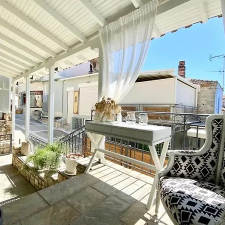 Mageiras Boutique Apartment *