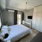 Mageiras Boutique * Afytos